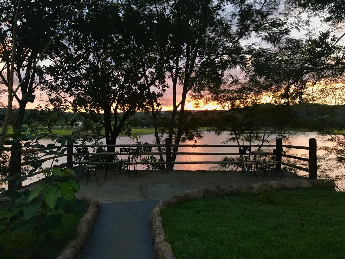 Pontal Do Lago Flat Caldas Novas Eksteriør billede